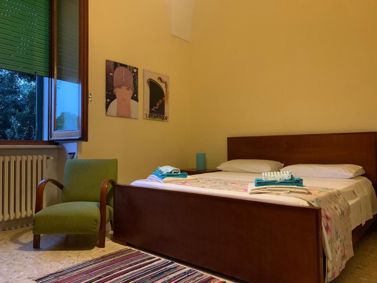 Le Tre Civette Bed & Breakfast Lecce Exterior photo
