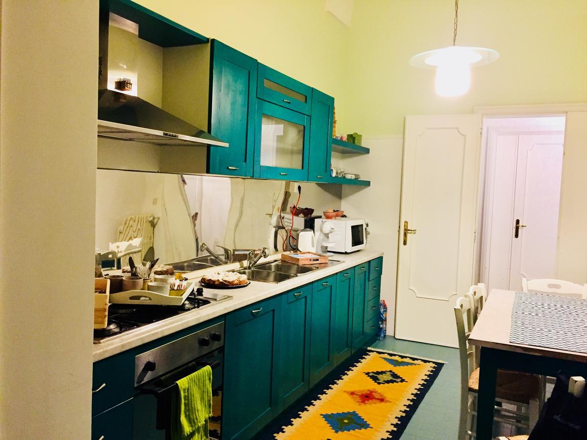 Le Tre Civette Bed & Breakfast Lecce Exterior photo